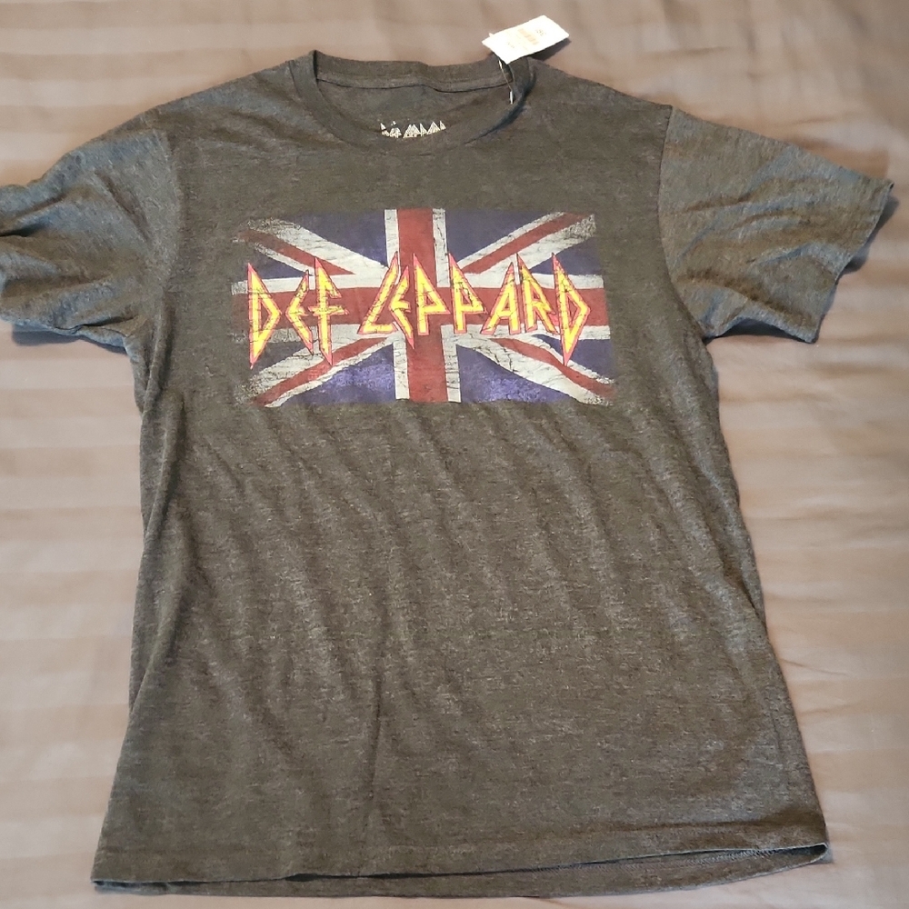 Mens Def Leppard Graphic T-Shirt, size Medium